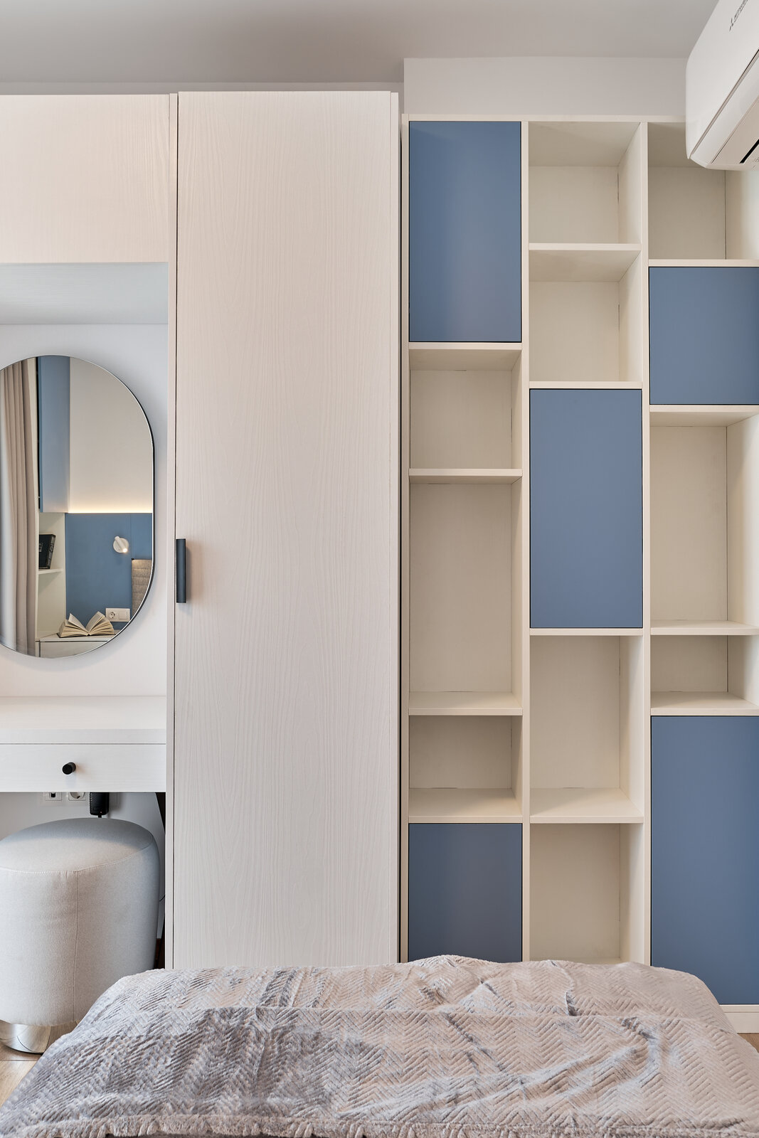 Спални по поръчка във Варна — реализиран проект 35